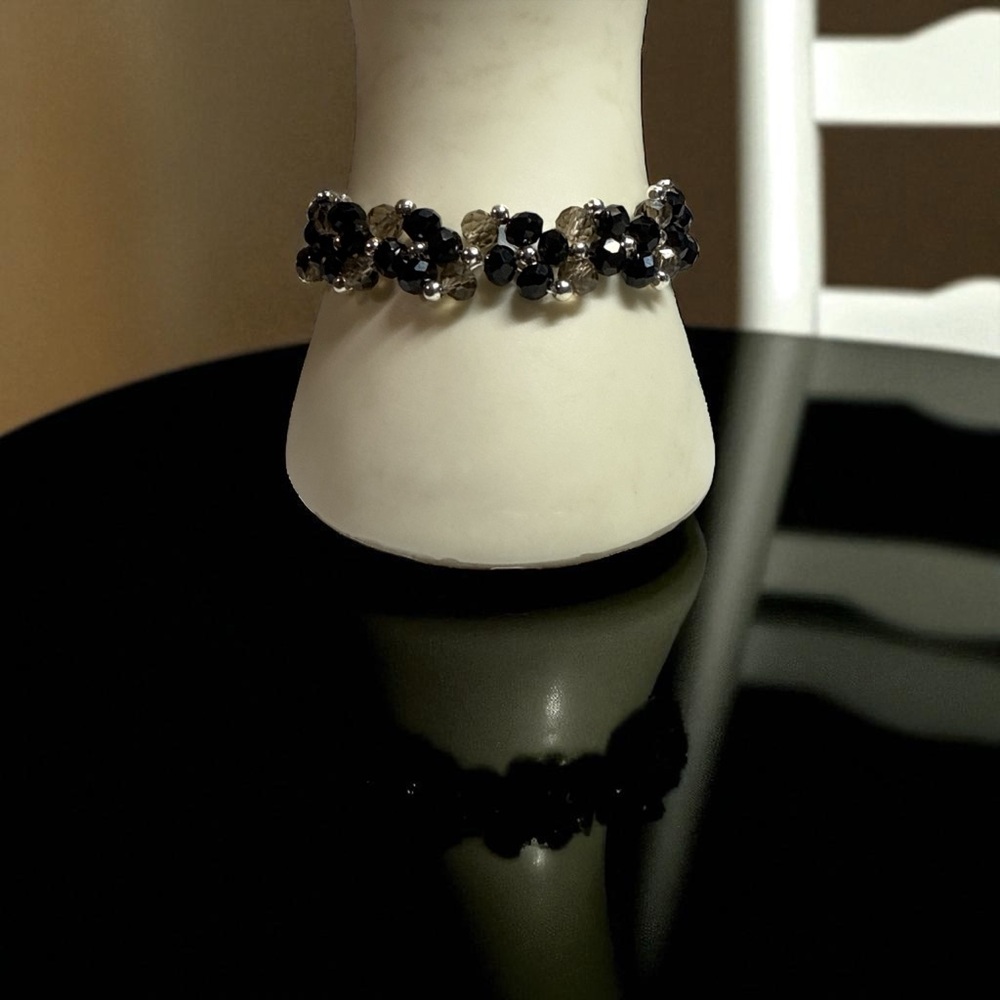 Elegant Black and Silver Floral Bracelet